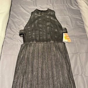 GB dress